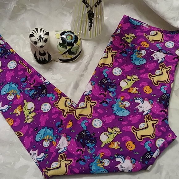 LuLaRoe Pants - Lularoe kitty cat + spooky friends TC